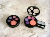 Kit Maquiagem 4 sombras e 1 blush Play Boy